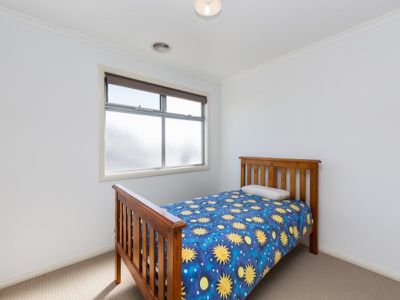2 / 126 Bethany Road, Hoppers Crossing