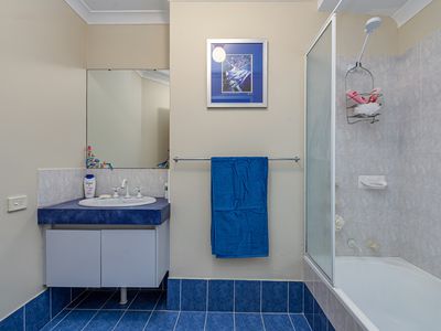 4 Bass Chase, Yanchep