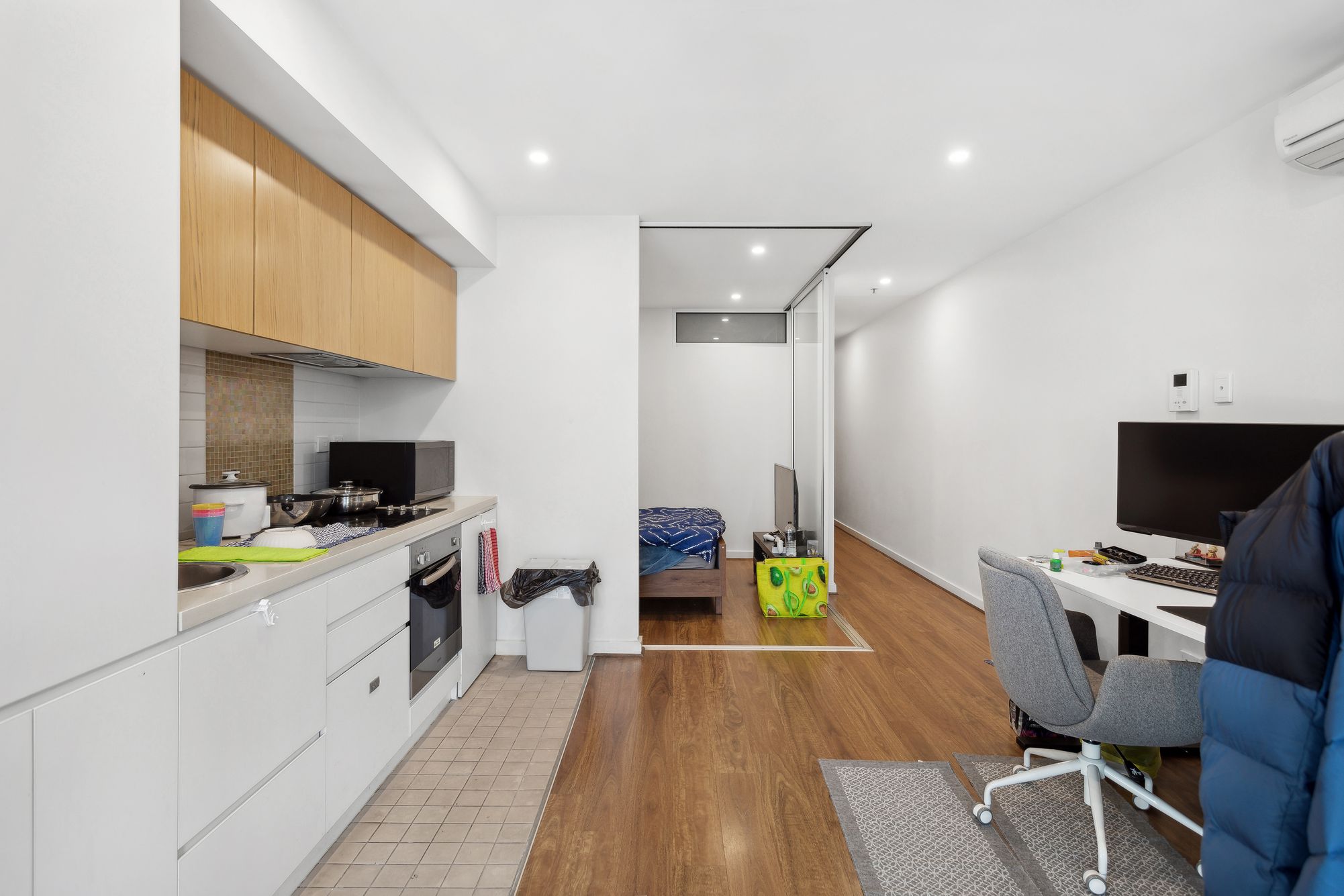 612 / 10 Balfours Way, Adelaide