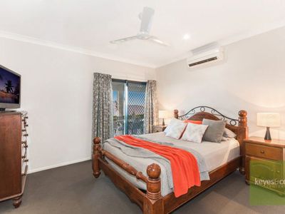 8 Klewarra Boulevard, Douglas