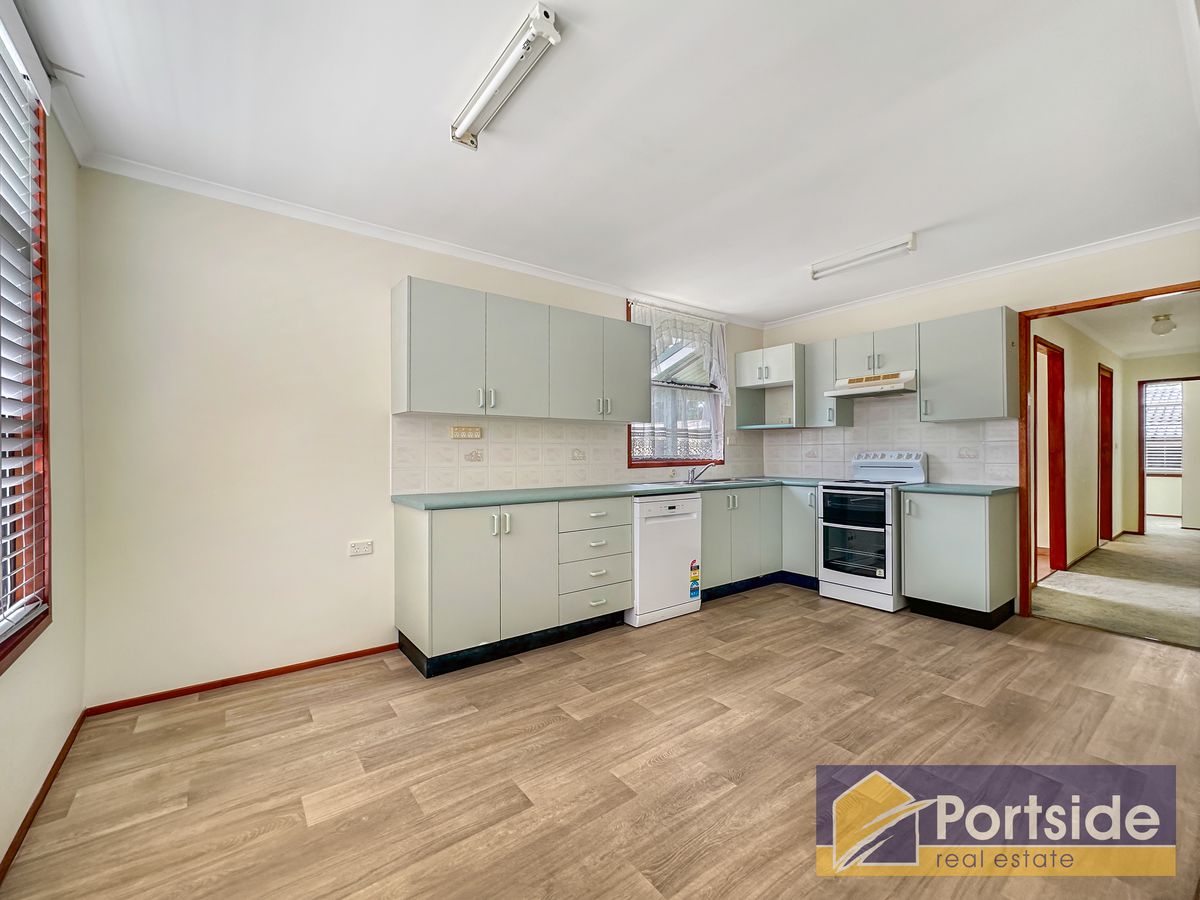 24 Pershing Place, Tanilba Bay, Tanilba Bay - Thumbnail 2