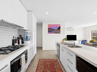 10A Marjorie Avenue, Belmont
