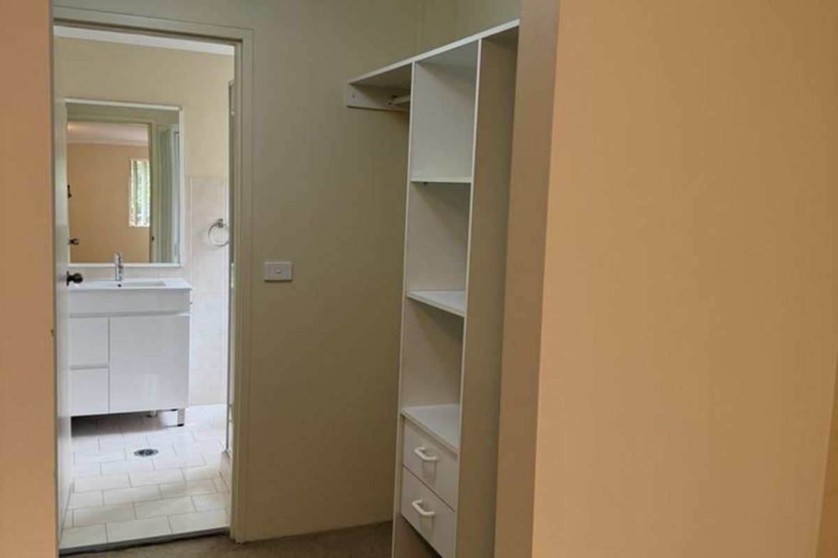 171b Kissing Point Road, Dundas