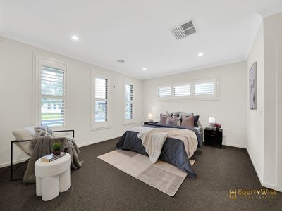 7 Honeycomb Avenue, Manor Lakes