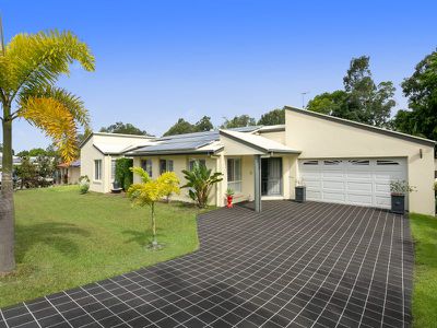 9 Dirum Court, Tewantin