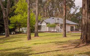 110 Mountain Road, Cockatoo