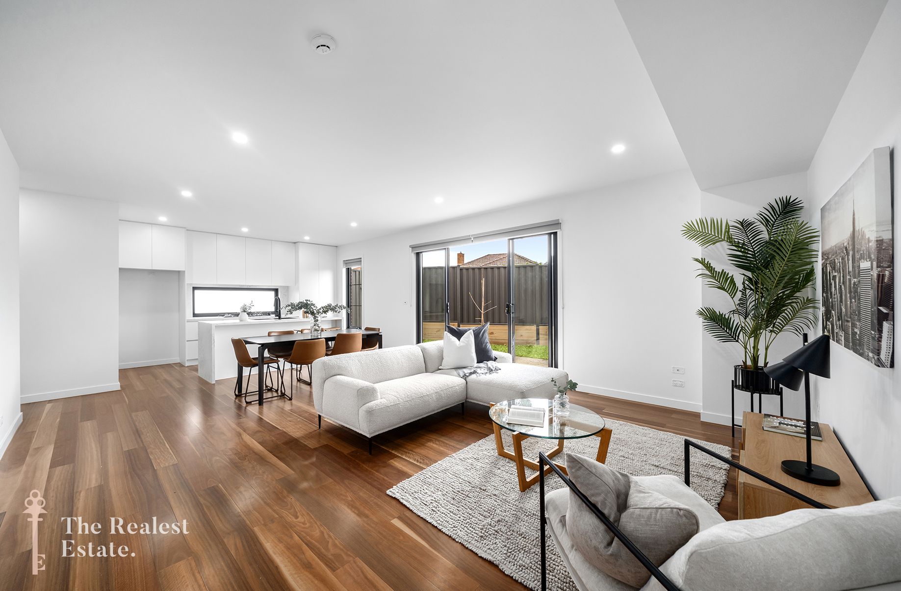 2A Devereaux Street, Oak Park, Oak Park - Thumbnail 2