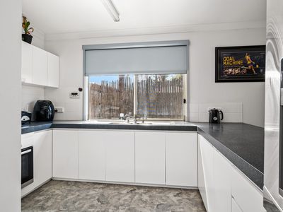 64 Forrest Street, South Boulder