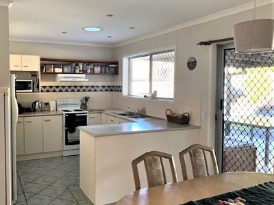 15 Milperra Road, Rochedale South