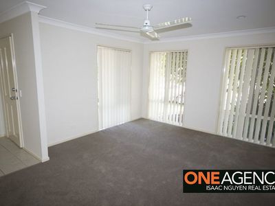 18 Mannix Place, Forest Lake