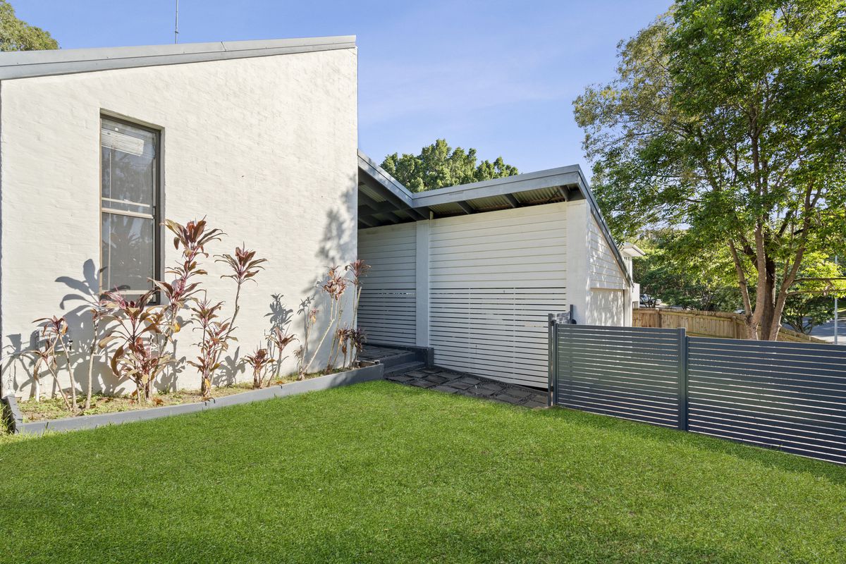 1 / 4 Fishermans Bend, Balmoral