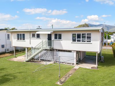 5 Poinciana Street, Cranbrook