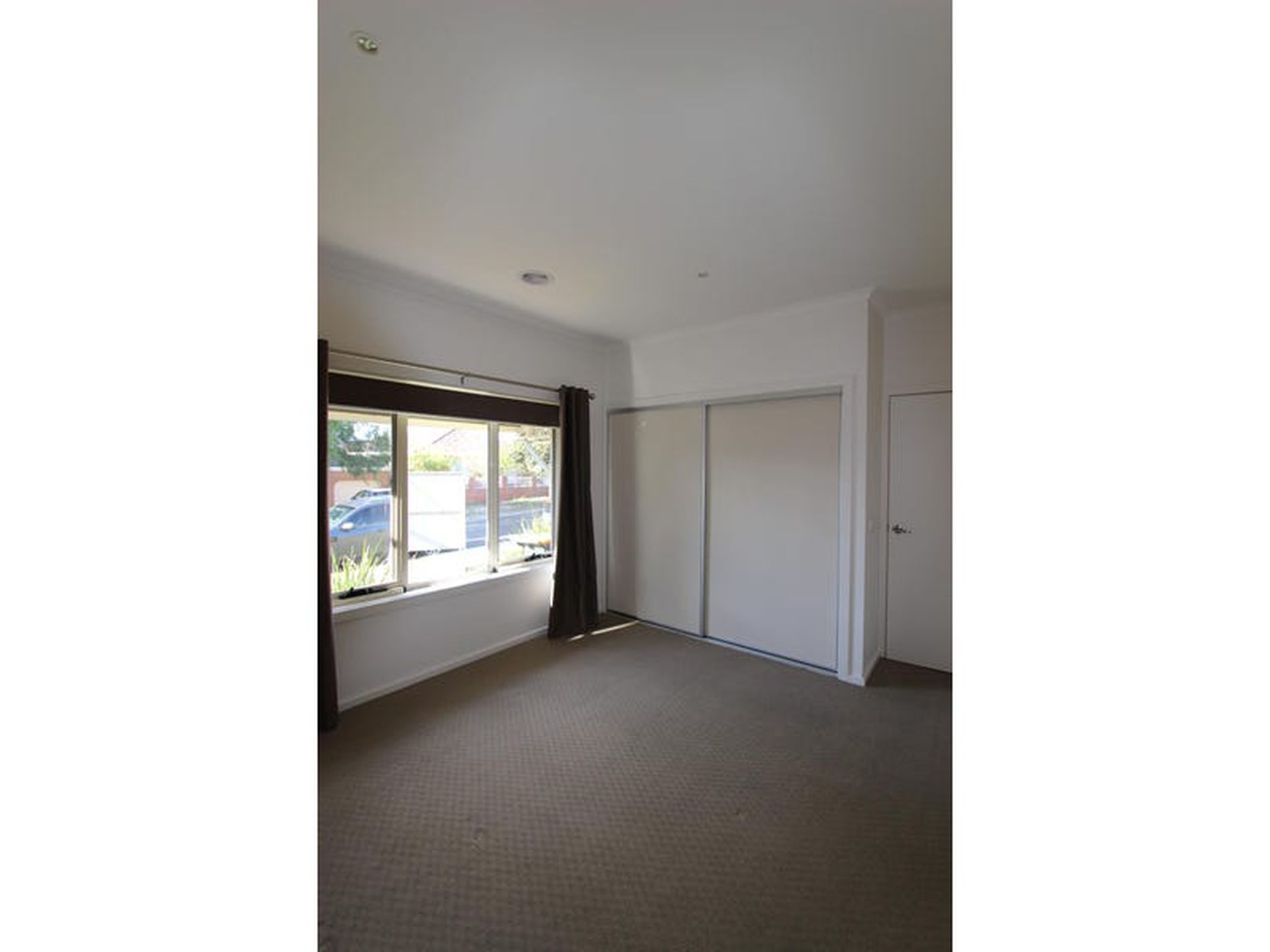 1 / 29 Leila Crescent, Bell Post Hill