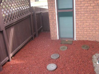 1 / 6 Badgery Street, Albion Park