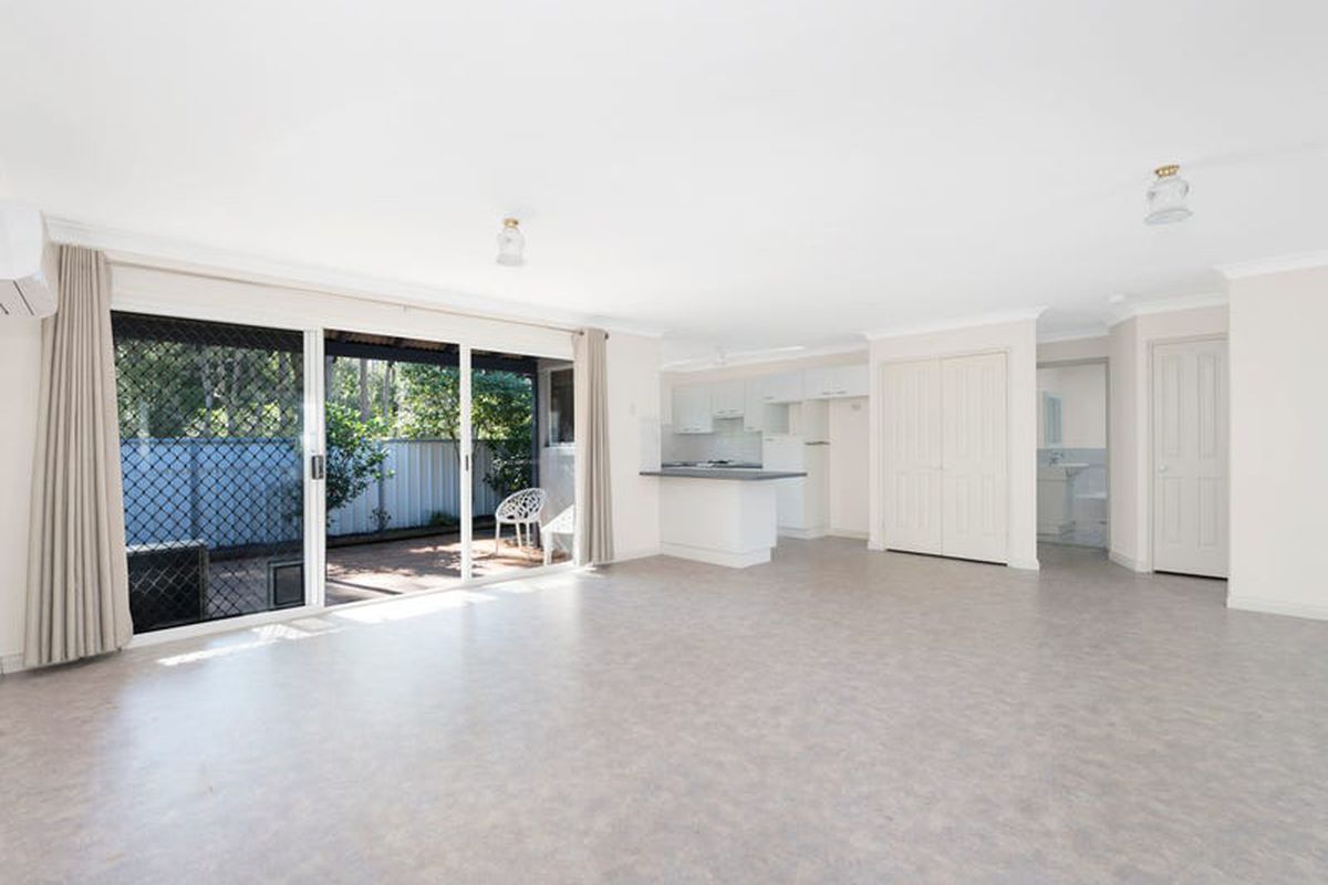 5 / 50-52 Karalta Road, Erina