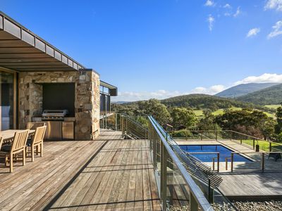 2 Tucketts Road, Mount Macedon
