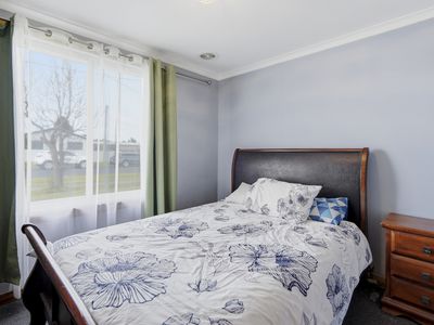 47 Arthur Street, George Town