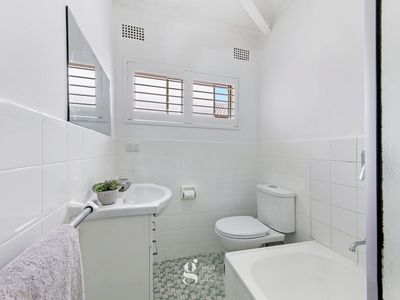 8 / 594 Blaxland Road, Eastwood