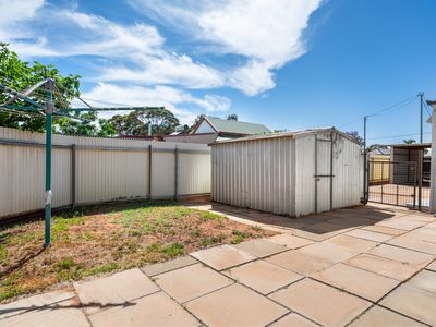 162 Varden Street, Piccadilly