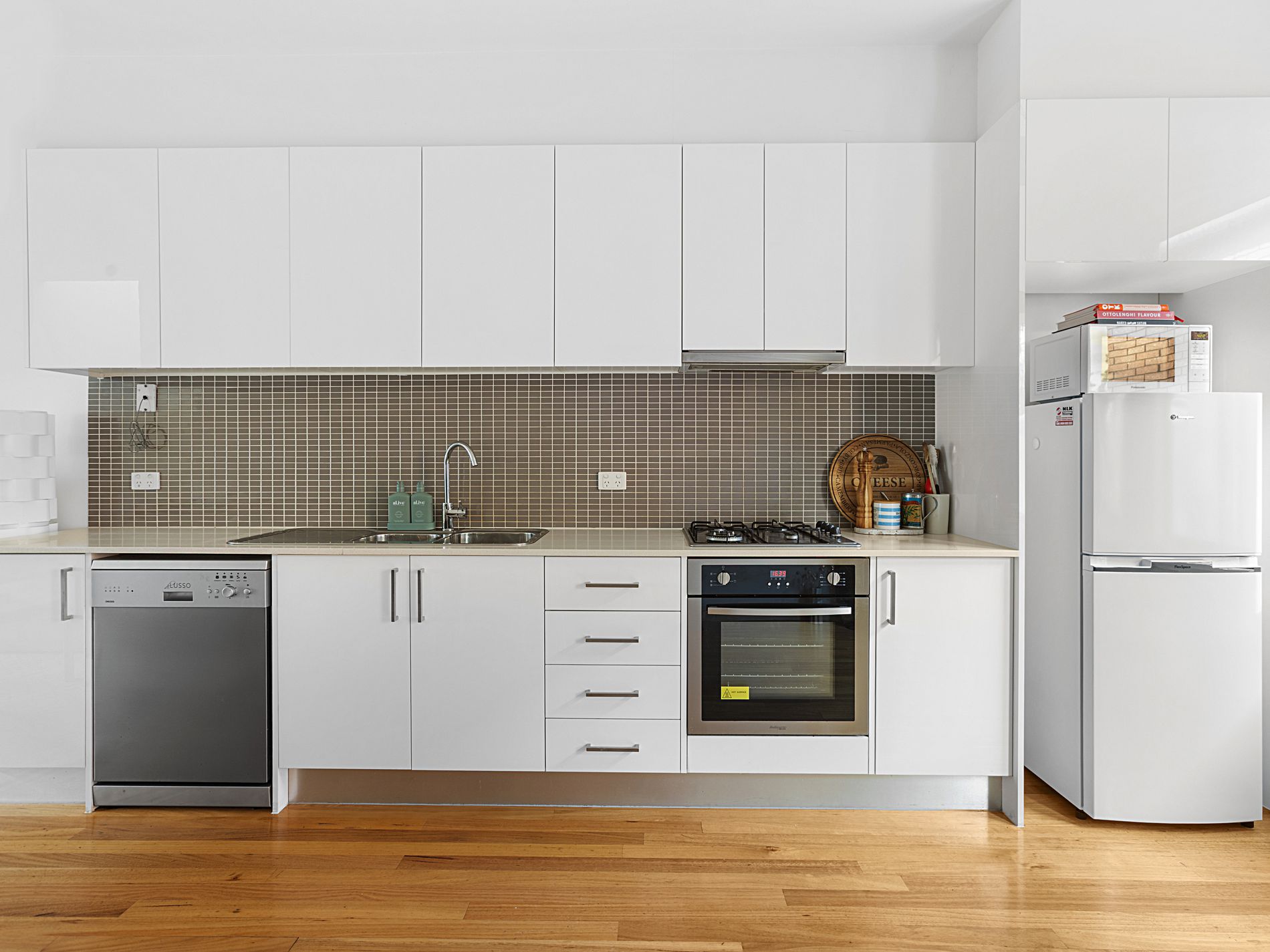 7 / 28 Eleanor Street, Footscray