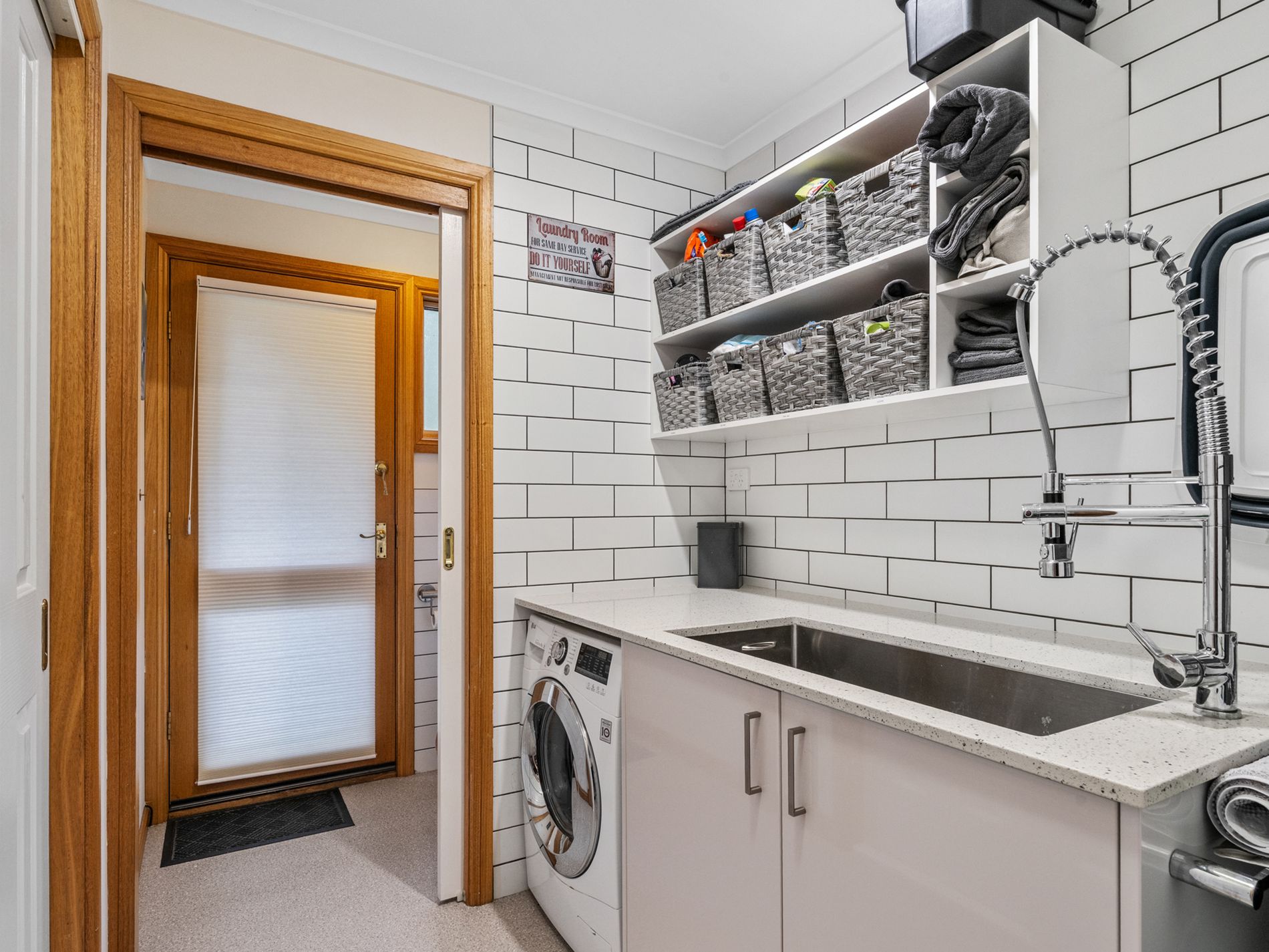 122 Pullens Road, Woodbridge