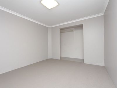 4 / 58 Central Avenue, Redcliffe