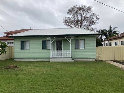 8 Lakeview Parade, Primbee