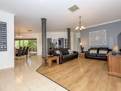 6 Loxley Place , Baldivis
