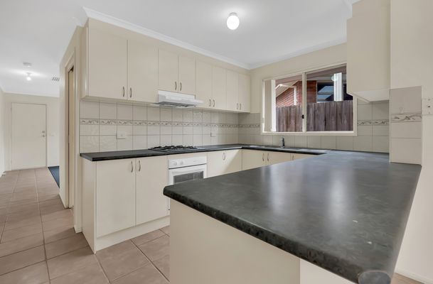 38A Bainbridge Close, Craigieburn