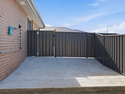 50a & 50b Deavan Drive , Shorewell Park