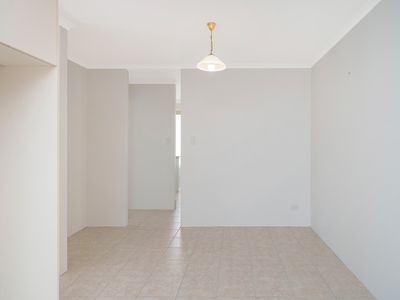 4 / 3 Cottrill Street, Alfred Cove