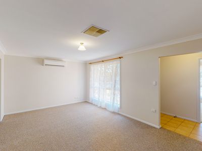 2 Furlong Street, Dubbo