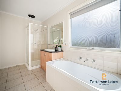 2 / 108 McLeod Road, Carrum