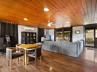 225 North Harcourt Road, Harcourt North