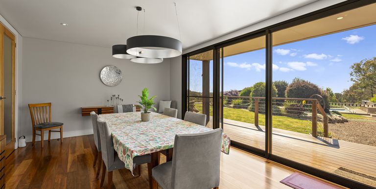 665 Fernhills Road, Marraweeney