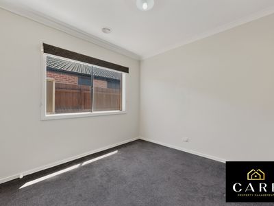 80 Fiorelli Boulevard, Cranbourne East