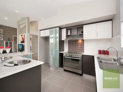 6 Sovereign Terrace, Idalia