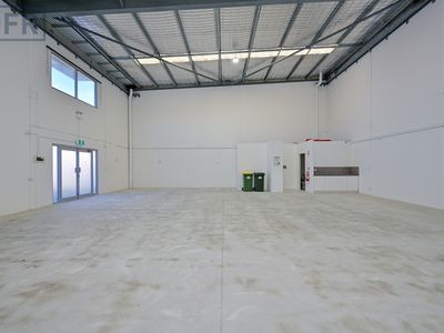 2 / 5 Parkes Street, Cockburn Central