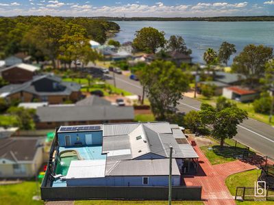 82 The Corso, Gorokan