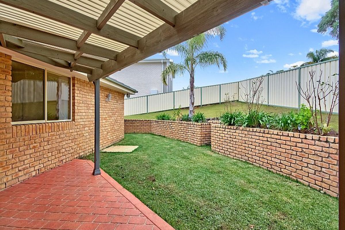 7 Bronzewing Drive, Erina
