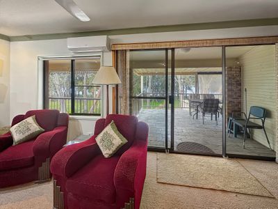 60 Tanilba Avenue, Tanilba Bay