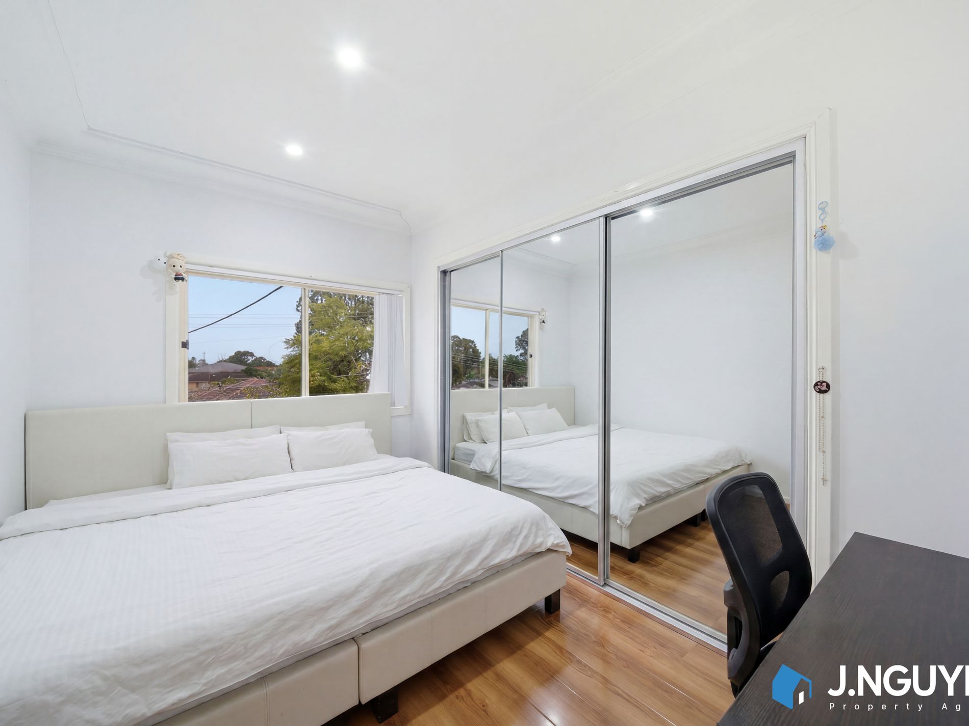 8 & 8a O'shannassy St, Mount Pritchard
