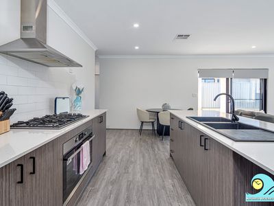144 Myrlea Trail, Alkimos