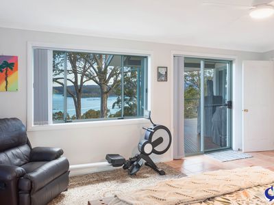 29 Hillcrest Avenue, North Narooma