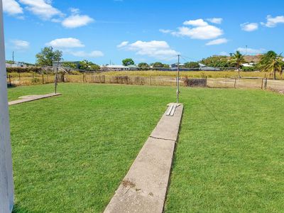 1 / 10 Don Street, Bowen