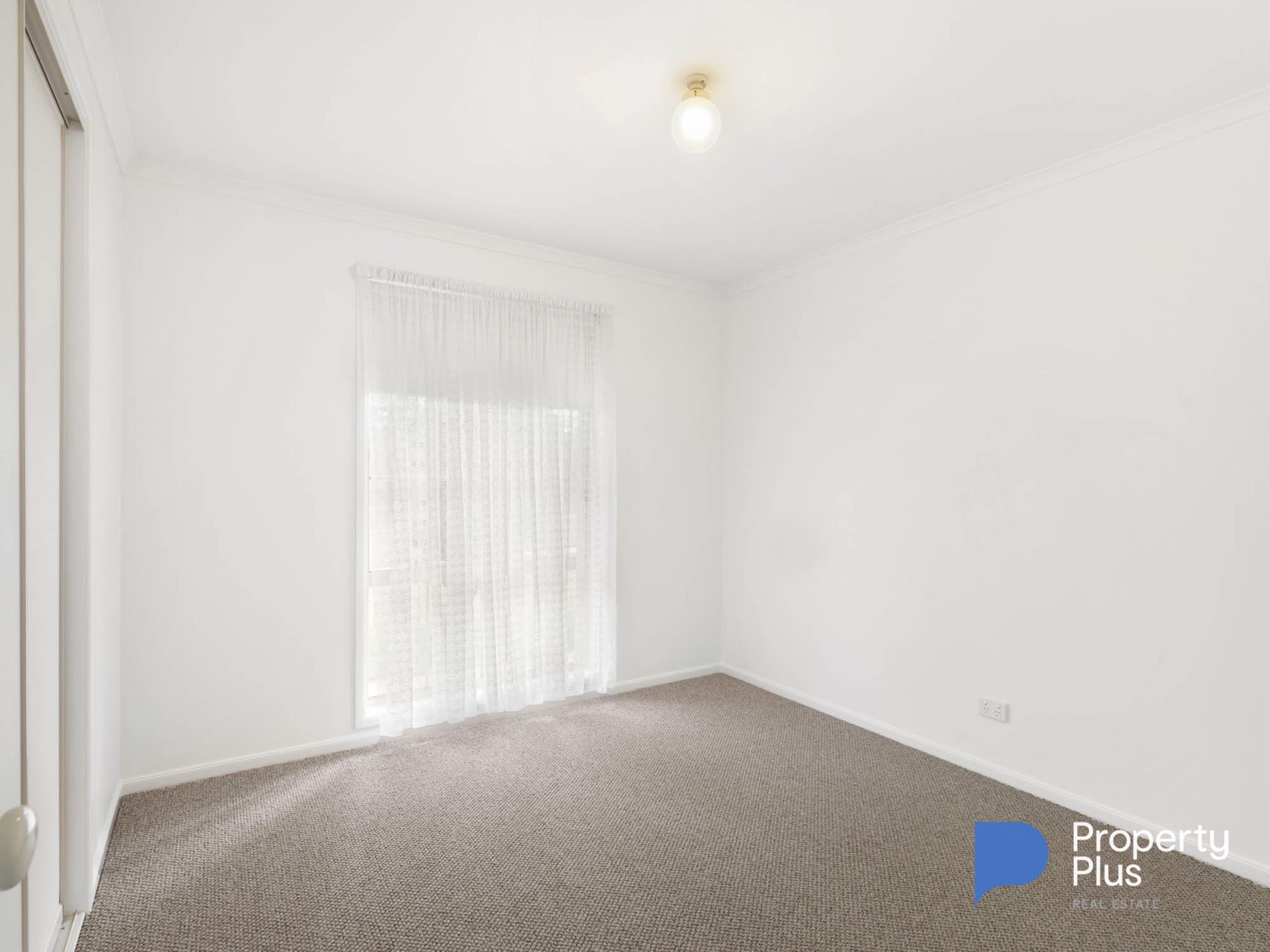 9 Symes Street , Kangaroo Flat