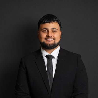 Aidan Dababneh, Sales Associate to Vedant Agrawal at Aurora Realty