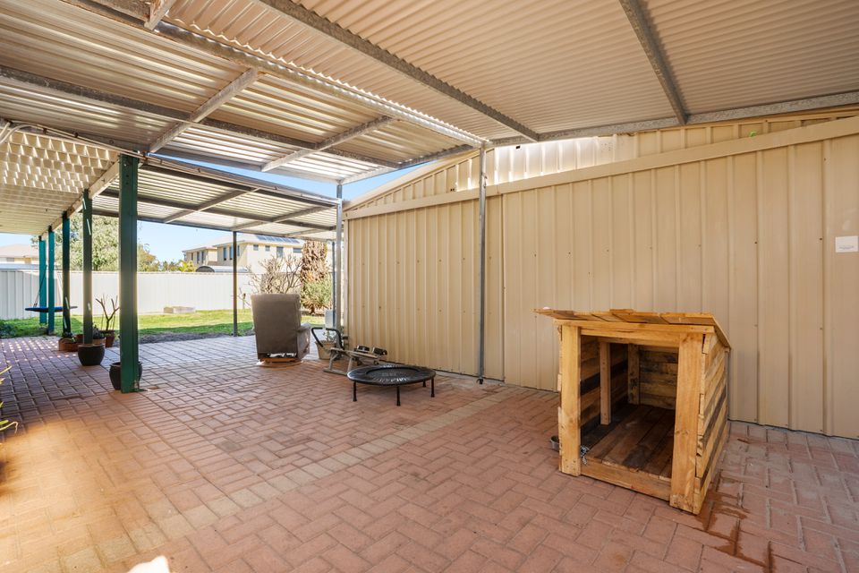 12B Lewington Street, Rockingham