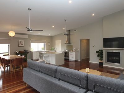 89 Gateway Road, Warrnambool
