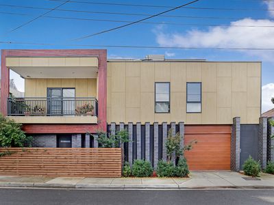 1 / 15 Leyden Street, Brunswick East